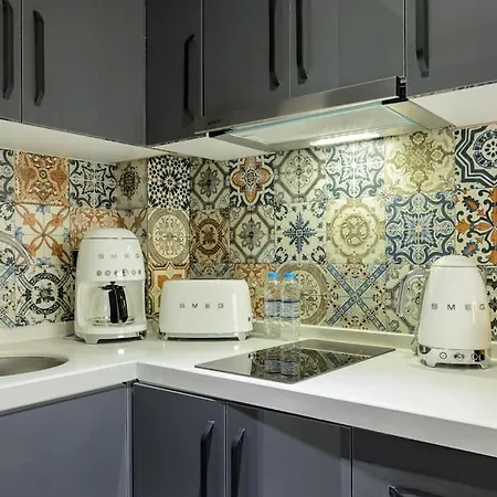 Διαμέρισμα Azur Garden 64 *