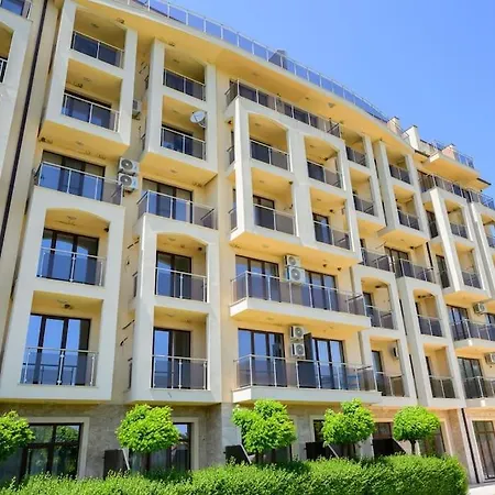 Azur Garden 64 Apartament Shkorpilovtsi