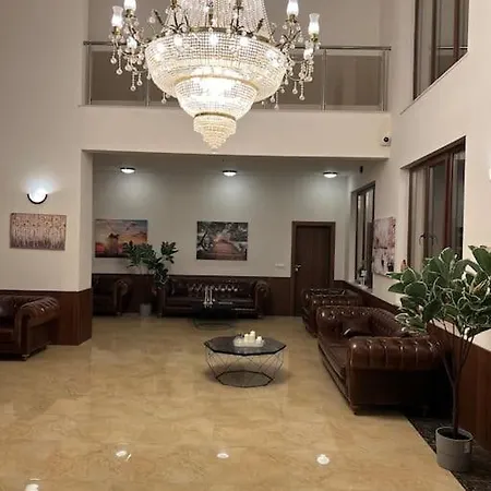 Azur 56 *