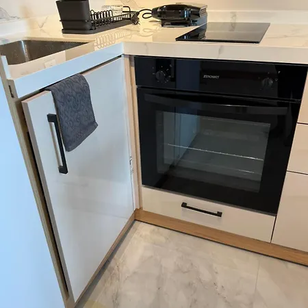 Apartament Azur 56 Școrpilovți