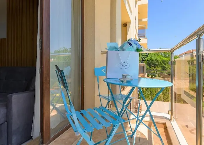 Apartament Azur Garden 64 Shkorpilovtsi