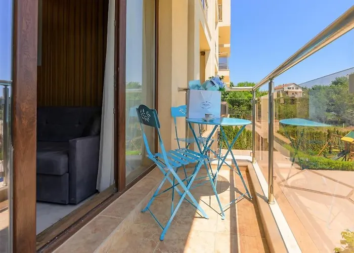 Azur Garden 64 Apartament Shkorpilovtsi